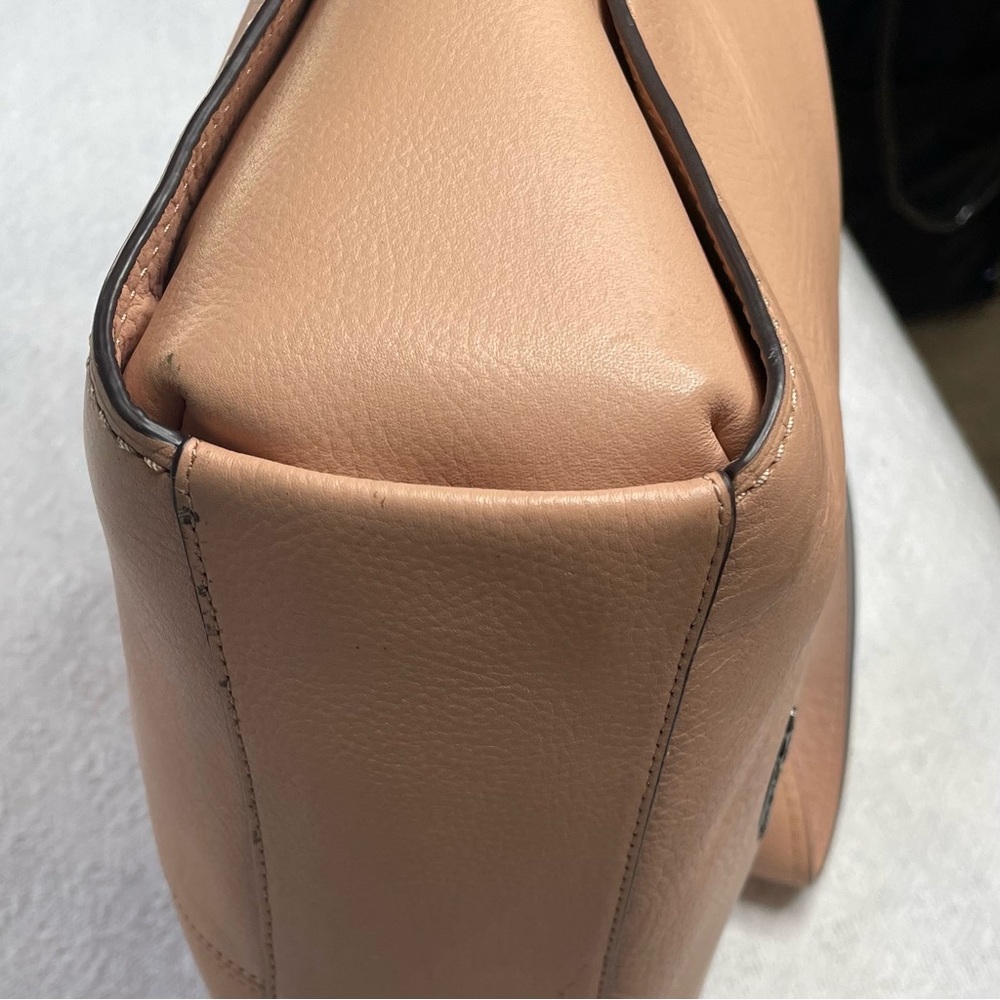 Coach‎  Leather Dufflette Shoulder Bag~ Soft Tan - Picture 13 of 14